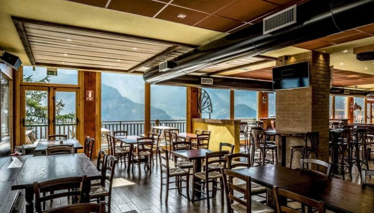 Bilocale Fronte Piste - Appartamentiflarida Sansicario Alto Apartment *